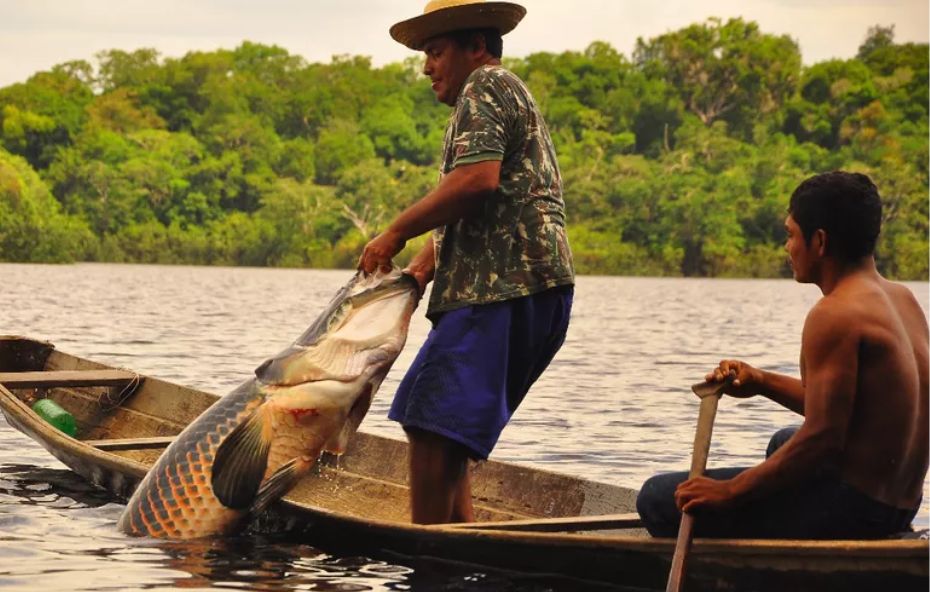 Condições para pescadores artesanais e trabalhadores resgatados